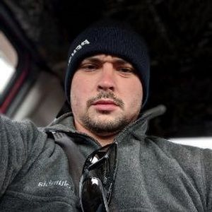 Meet your Posher, Holden